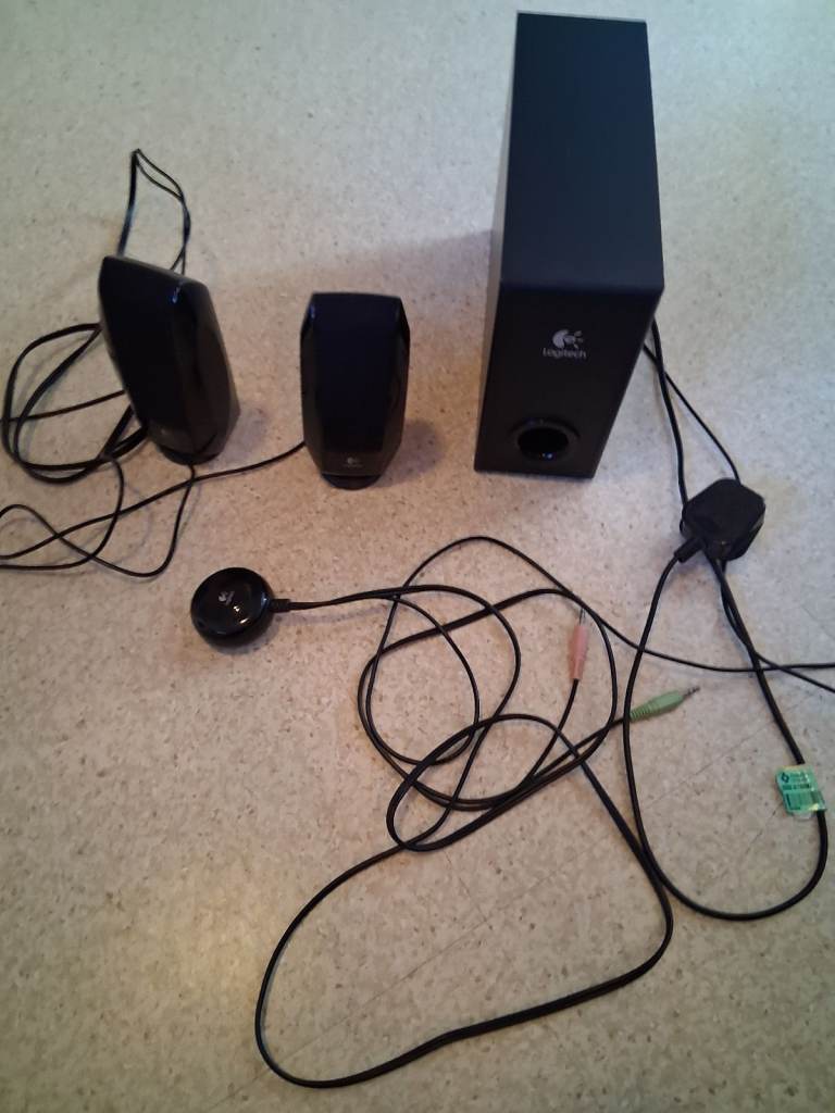 Logitech computer speakers 