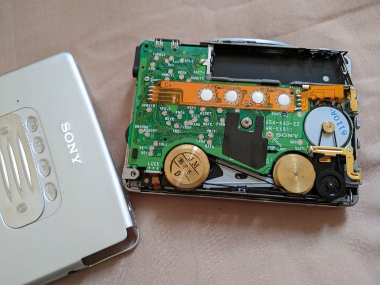 Sony walkman WM-EX811 in mint condition