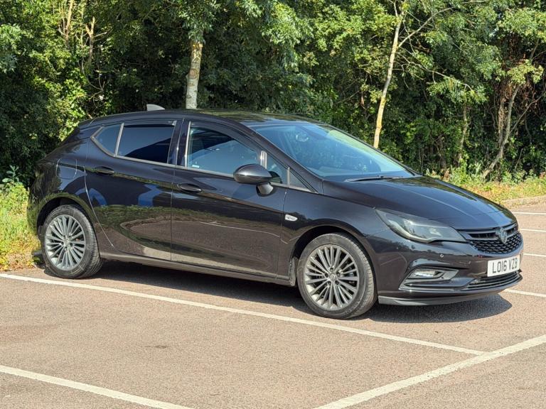2016 Vauxhall Astra 1.4T 16V 150 Elite Nav 5dr HATCHBACK Petrol Manual