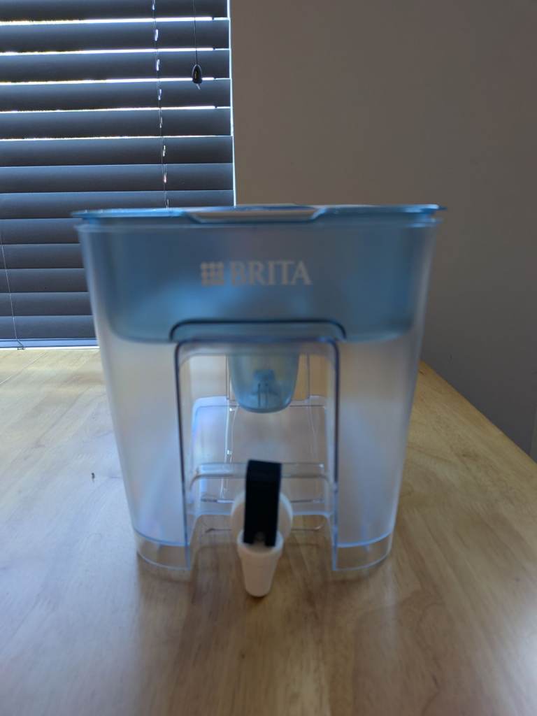 Brita Water Filter Dispenser – Good Condition