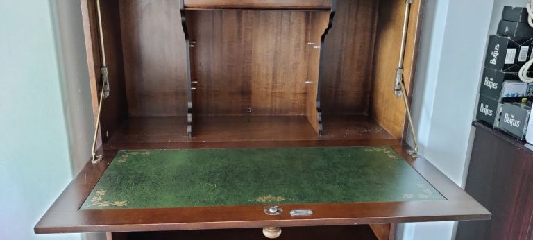 Bookcase