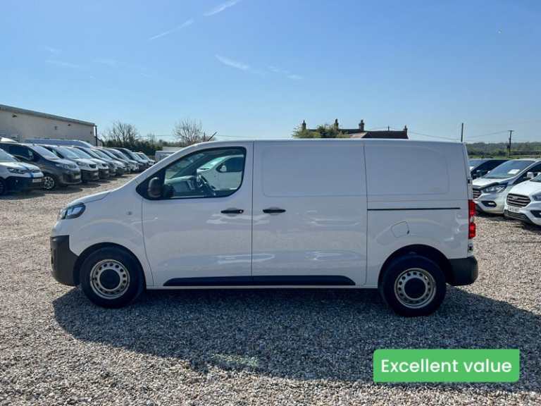 2022 Vauxhall Vivaro SWB L1H1 Low Roof Dynamic 2900 Air Con Sensors Euro 6 NO VAT Panel Van Diese...