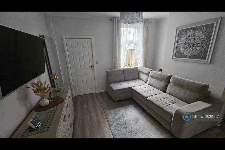 3 bedroom house in Woods Lane, Burton-On-Trent, DE15 (3 bed) (#2820517)