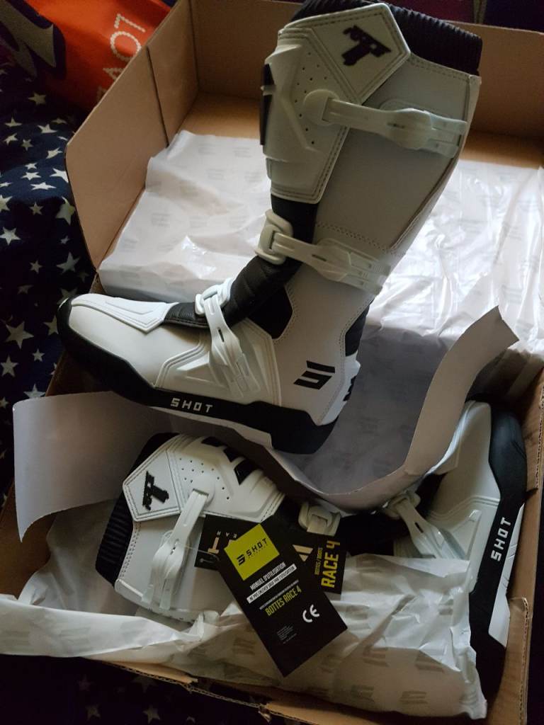 Motorcycle boots size UK 10