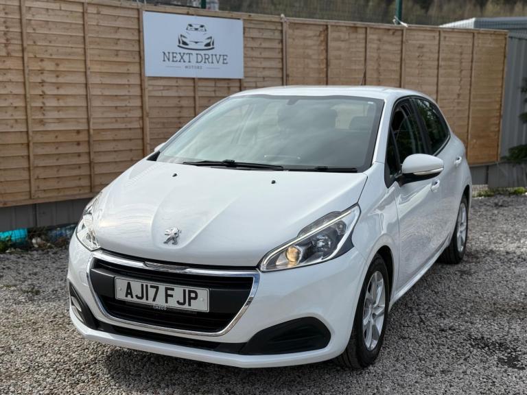 2017 Peugeot 208 1.2 PureTech Active Euro 6 5dr HATCHBACK Petrol Manual