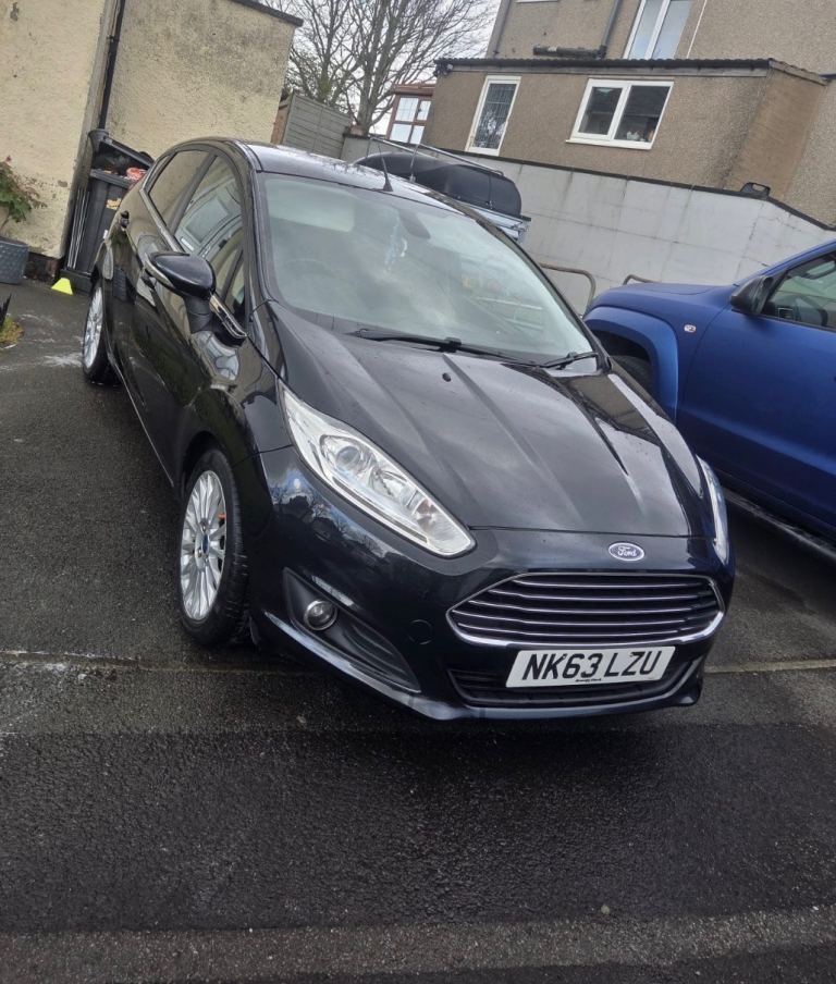 ****Spares & Repairs****Ford fiesta 1.0 eco boost car for sale