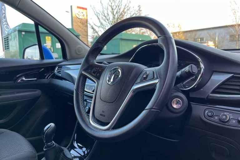 2017 Vauxhall Mokka X 1.4T Design Nav 5dr HATCHBACK PETROL Manual