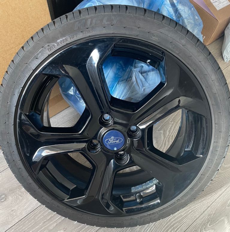 Ford Fiesta ST180 Alloy Wheel x 1