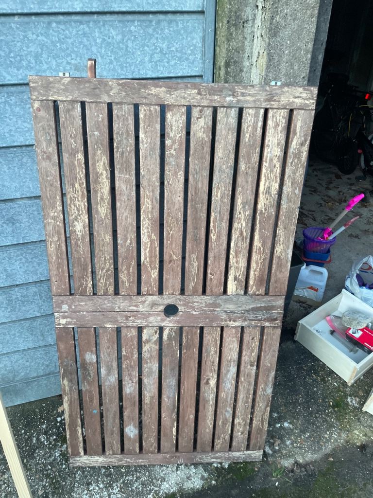 IKEA extendable wood garden table used