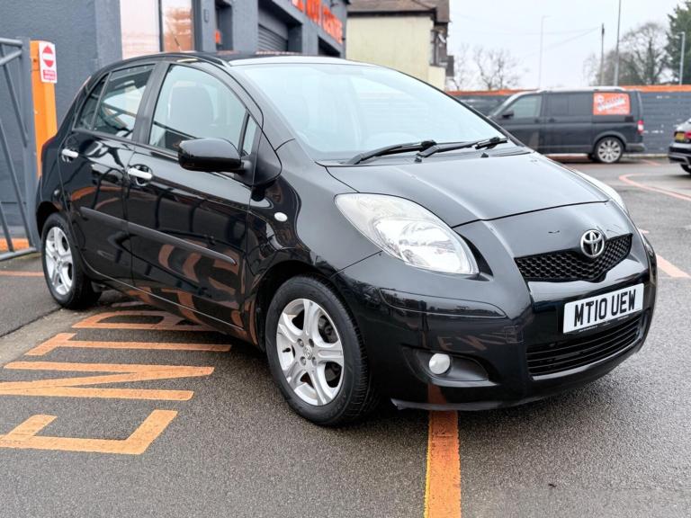 2010 Toyota Yaris 1.33 Dual VVT-i TR MultiMode Euro 4 (s/s) 5dr HATCHBACK Petrol Automatic