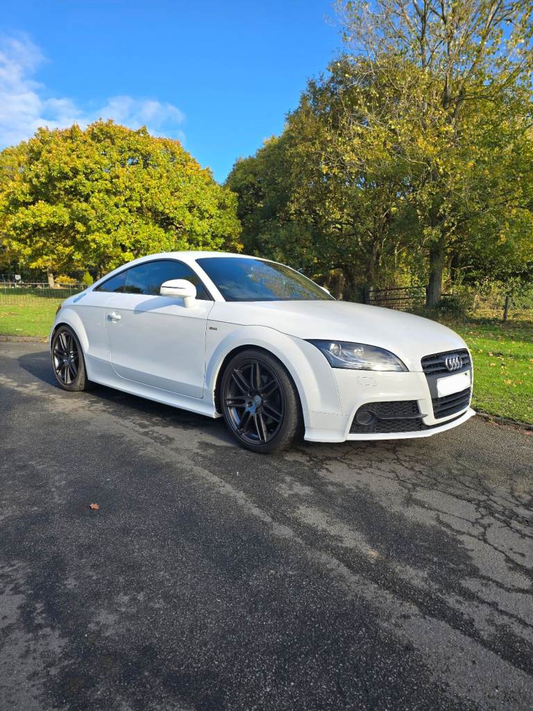 Audi, TT, Coupe, 2011, Manual, 1984 (cc), 2 doors