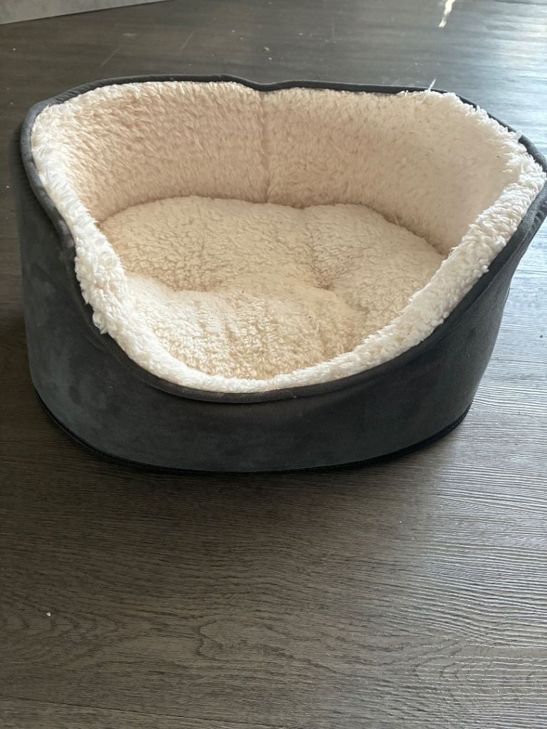 Pets at Home Oval Dog Bed Dark Grey Small