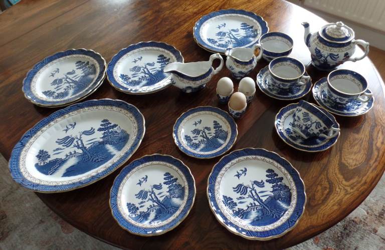 Booths Real Old Willow Tableware
