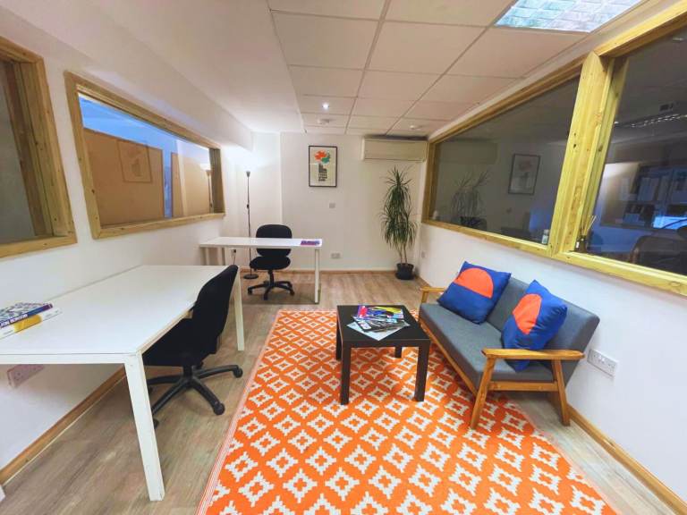 Office | Creative Studio | Artist Room | Beauty Room to Rent in Hackney Wick, E9