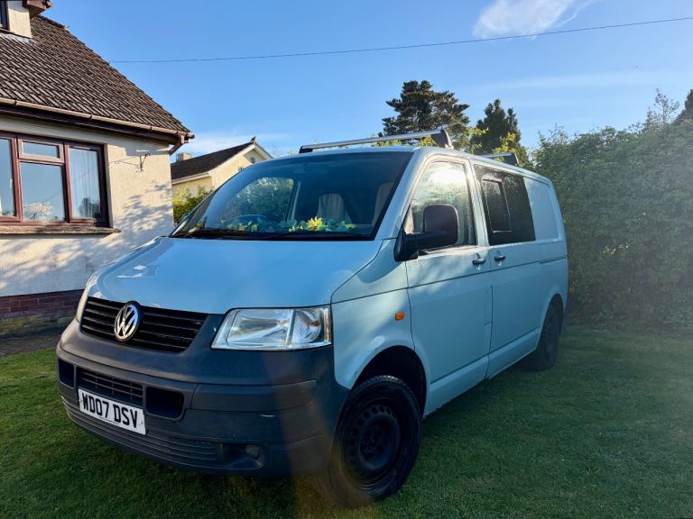 Volkswagen VW T5 1.9 TDI SWB campervan