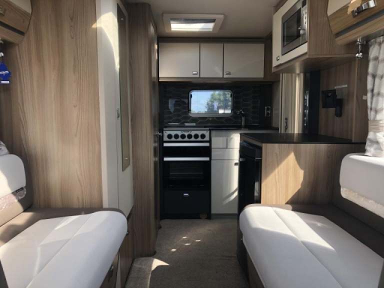2016 SWIFT BOLERO 612EK 2 BERTH MOTORHOME
