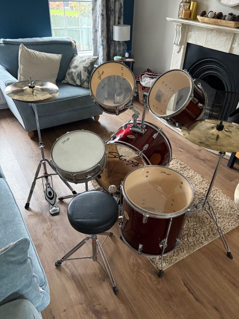 Stagg 5-Piece Drum Kit - Wine Red - Great Starter Set