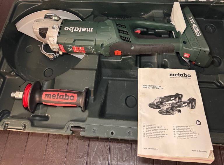Metabo WPB 36-18 LTX BL 24-230 Cordless Angle Grinder with Case