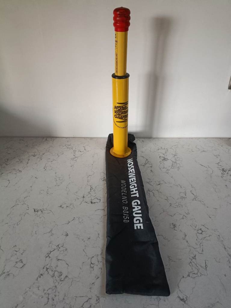 Nose weight gauge Model B0150 with carry bag for caravan/trailer use