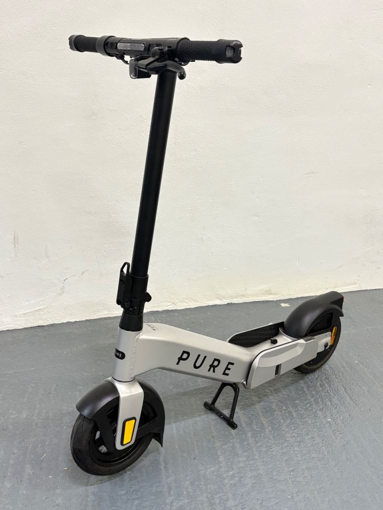 Pure Advance Plus Electric Scooter - New Condition Boxed 