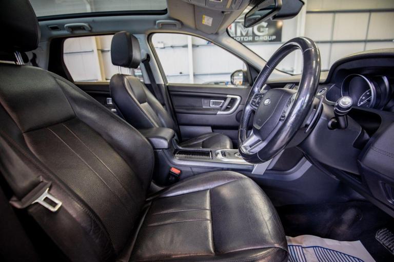 2018 Land Rover Discovery Sport 2.0 TD4 180 HSE Black 5dr Auto ESTATE DIESEL Automatic