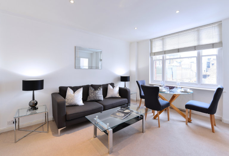 One bedroom second floor apartment in Mayfair W1J