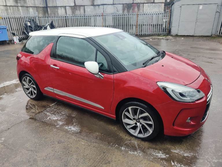 Citroen, DS3, Hatchback, 2014, Manual, 1598 (cc), 3 doors