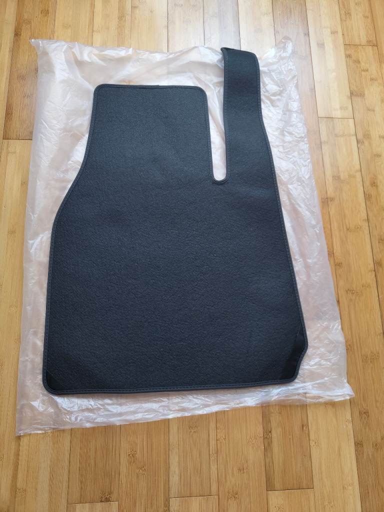 Tesla Model Y /Model 3 car Mat