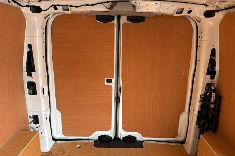 2025 Volkswagen Transporter Commerce Plus 2.0 TDI 110 PS 6sp Manual Van DIESEL Manual