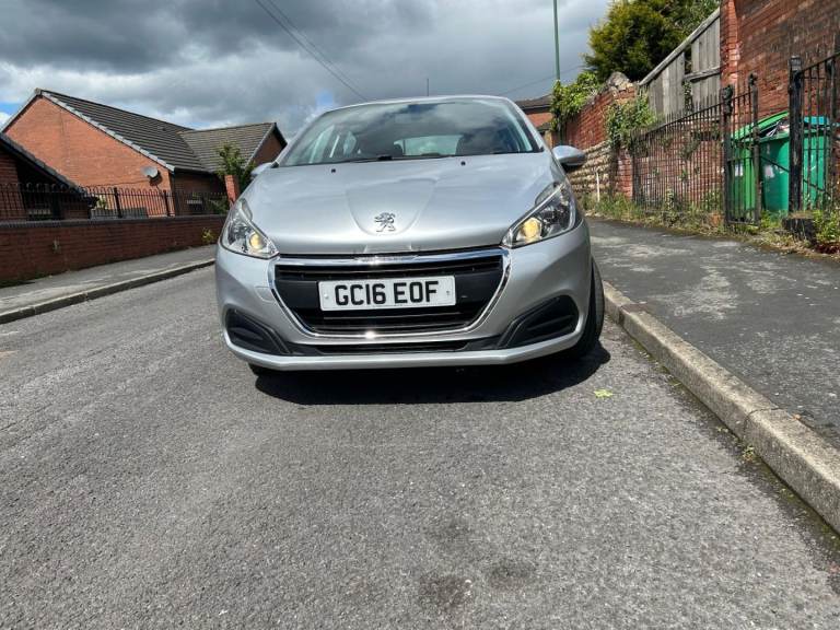 Peugeot, 208, Hatchback, 2016, Manual, 1199 (cc), 5 doors