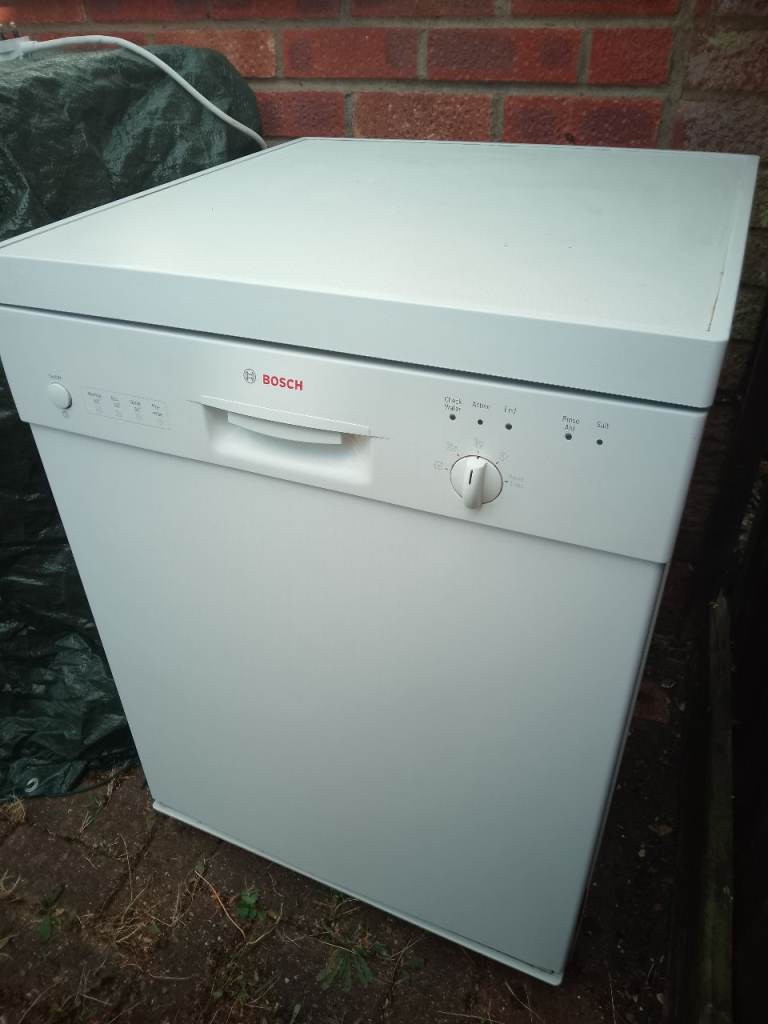 Fullsize bosch dishwasher in working order