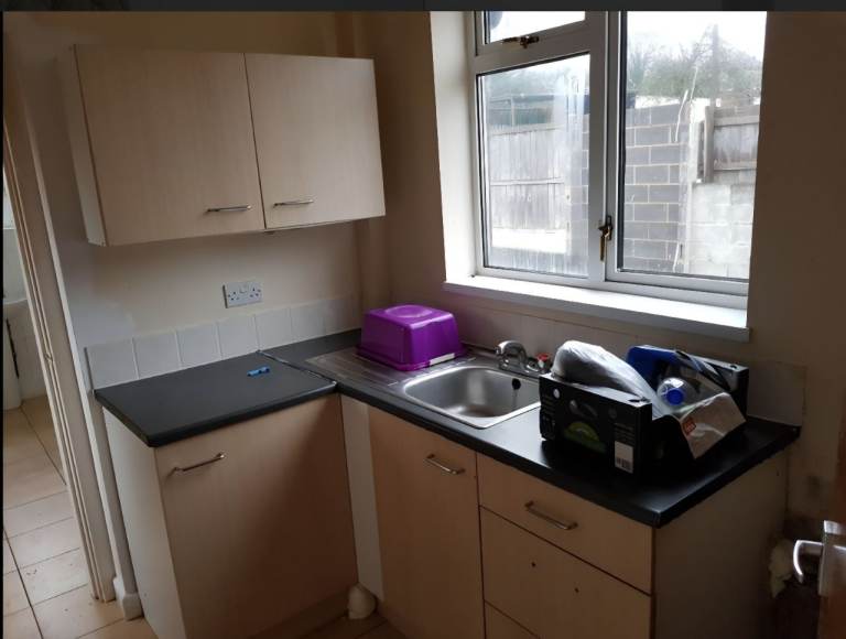 🏡 FLAT TO RENT – DUDLEY £650