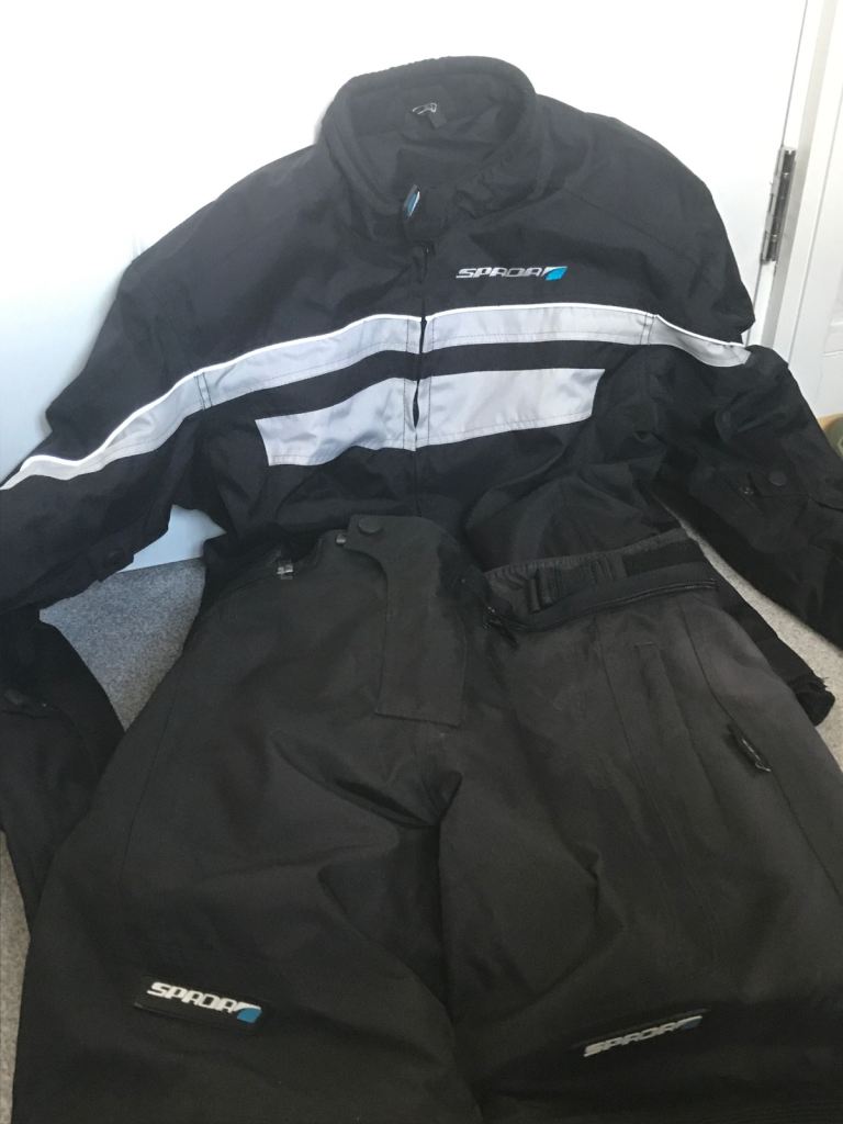 SPADA MOTORCYCLE JACKET AND TROUSERS 