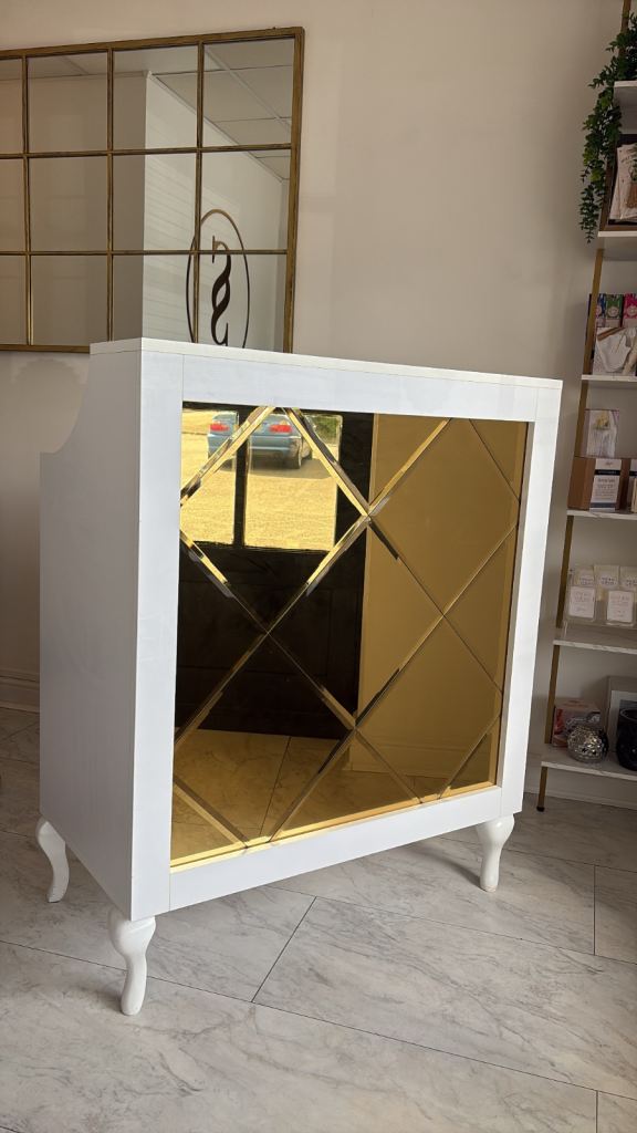 White & Gold Mirror Reception Desk – Good Condition