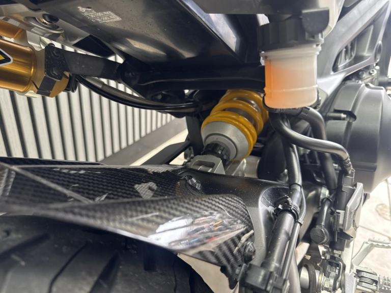 2018 Yamaha MT09Sp naked sport Akrapovic exhaust loads of upgrades