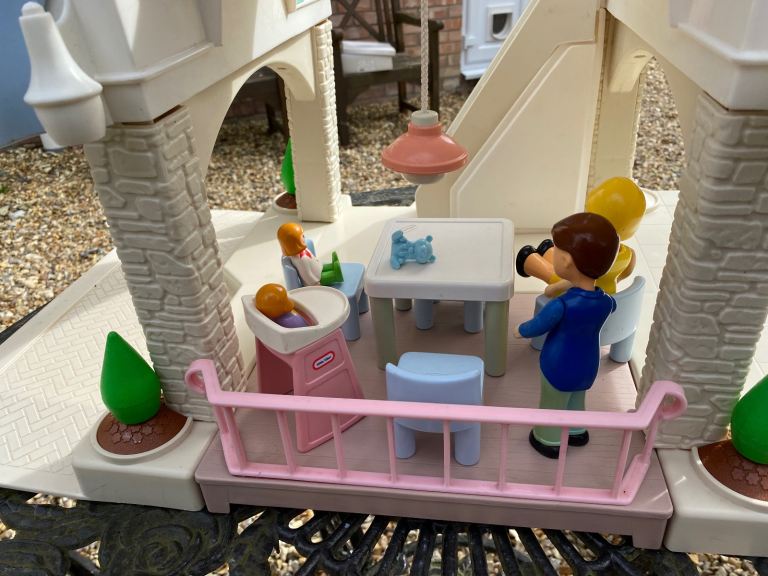 Little Tykes house and play set 