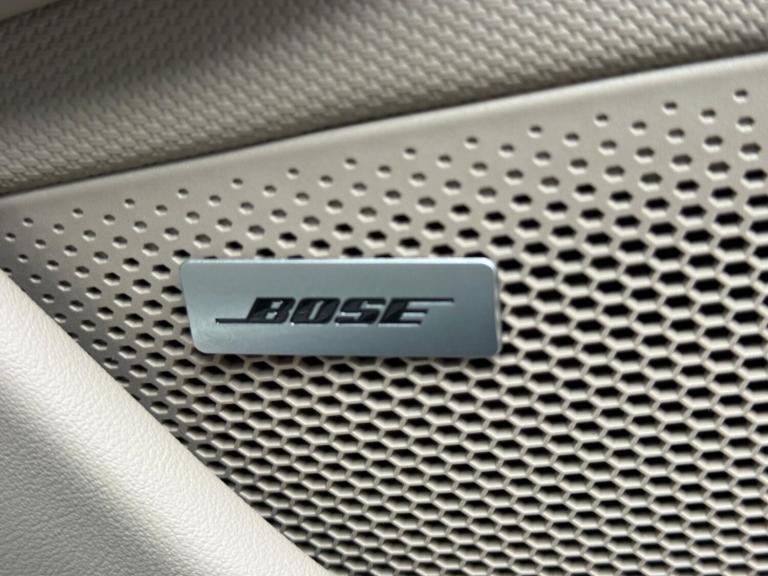 2022 Porsche Taycan Performance Plus 93.4kWh 4S Saloon 4dr Electric Auto 4WD (11kW Charger) (57 S...