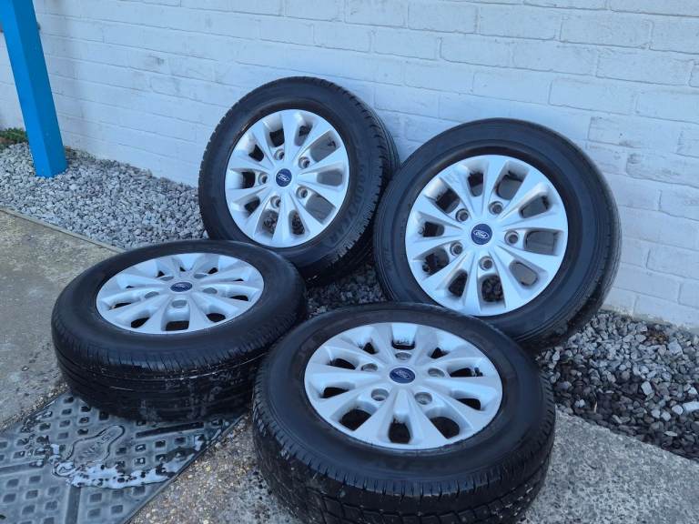 🌟Genuine ford transit custom 16 inch alloy wheels 5x160 with TYRES 8m++