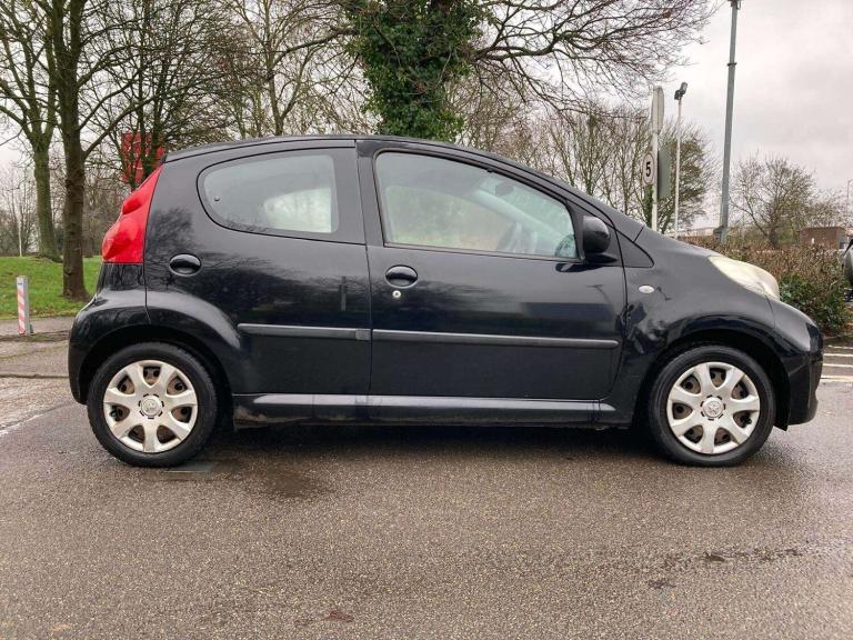2011 Peugeot 107 1.0 Urban 5dr NEW MOT LEZ FREE  HATCHBACK Petrol Manual
