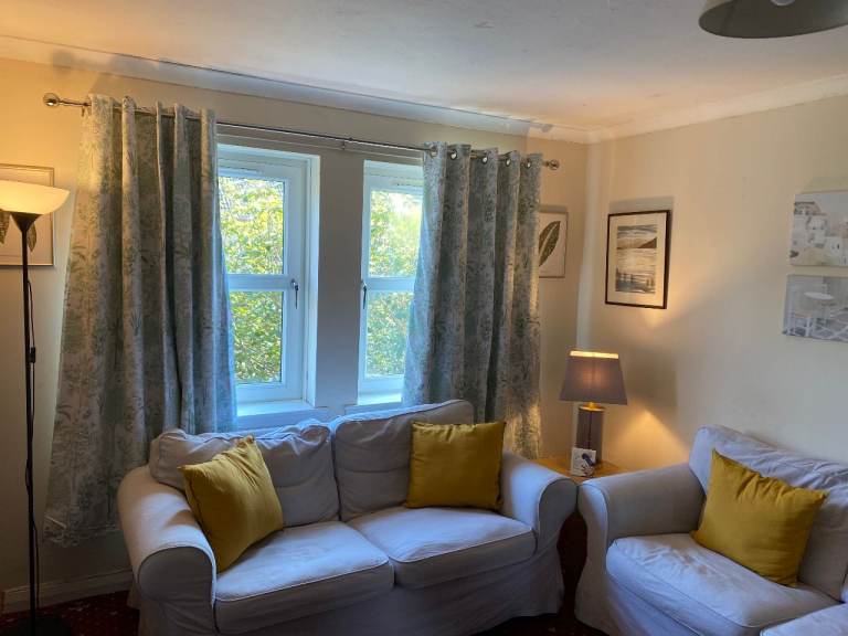 Two Bedroom Flat To Rent In Morningside