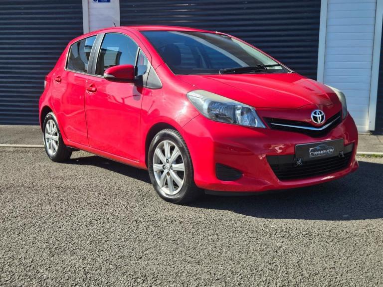 2013 Toyota Yaris 1.33 VVT-i TR 5dr HATCHBACK Petrol Manual