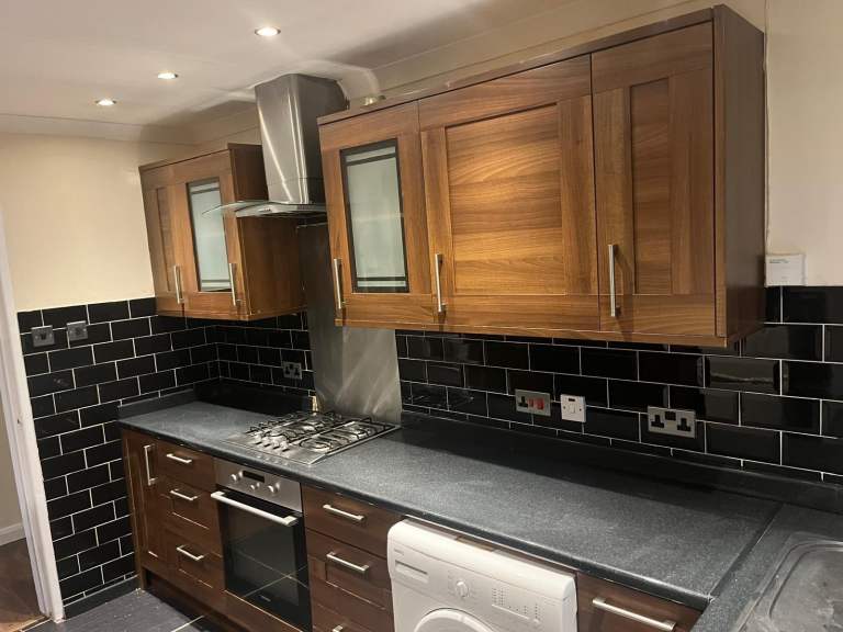 Two bedroom flat for rent 