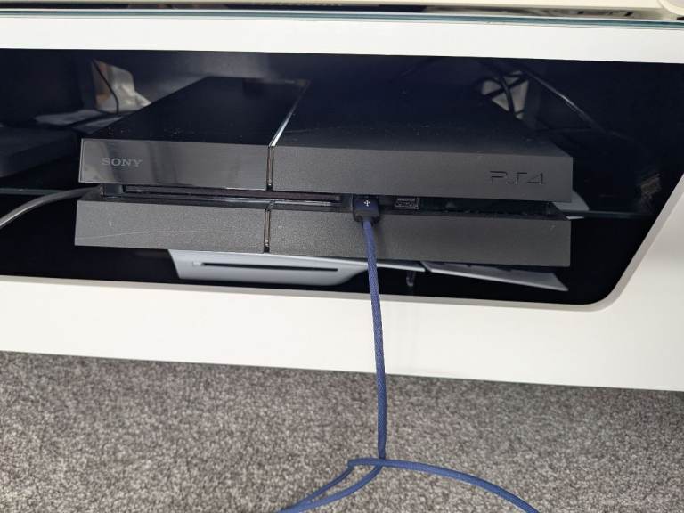 PS4 Playstation 4 console 