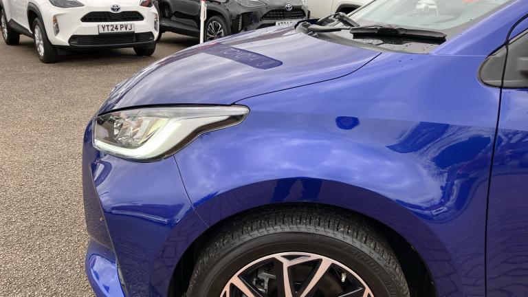 2023 Toyota Yaris 1.5 Hybrid Design 5dr CVT Hybrid Hatchback Hatchback Hybrid Automatic