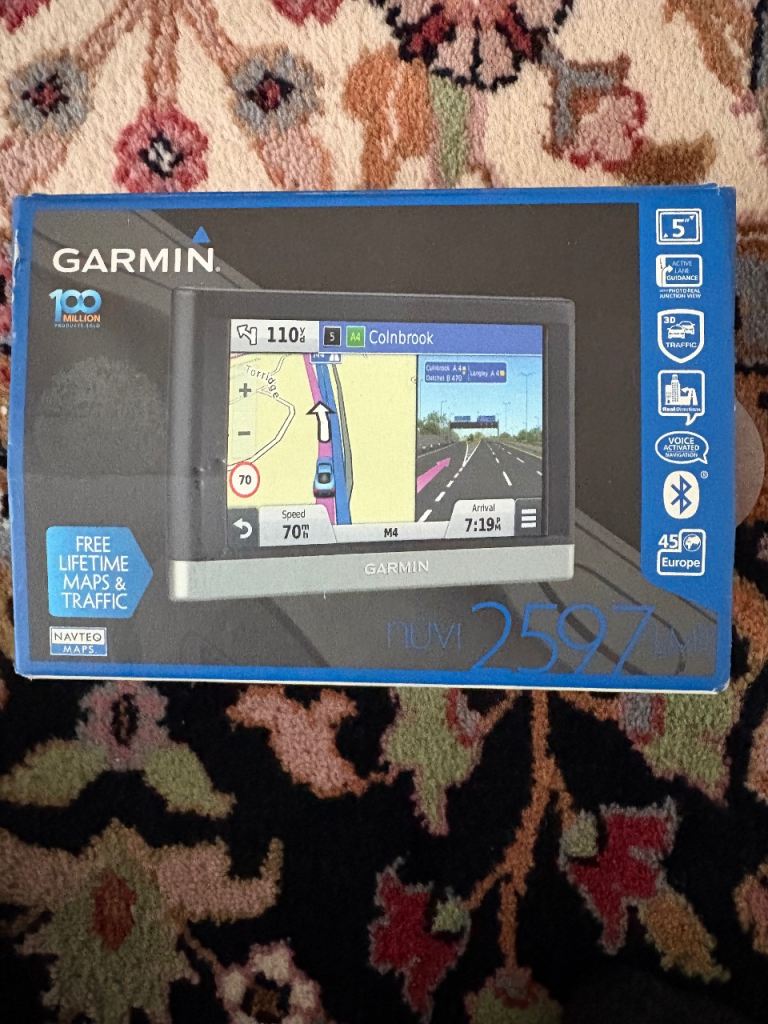 Garmin sat nav 2597lmt 2026 maps