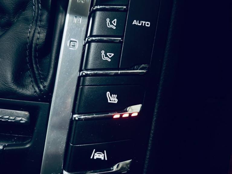 2019 Porsche Macan S 5dr PDK ESTATE PETROL Automatic