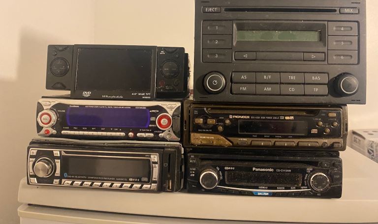 Quick sale car stereos for sale @10