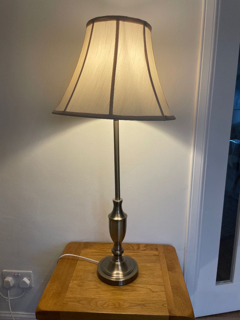 Tall table lamp