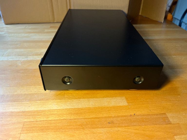 DENON TU-260L mk2 Stereo FM MW LW Radio