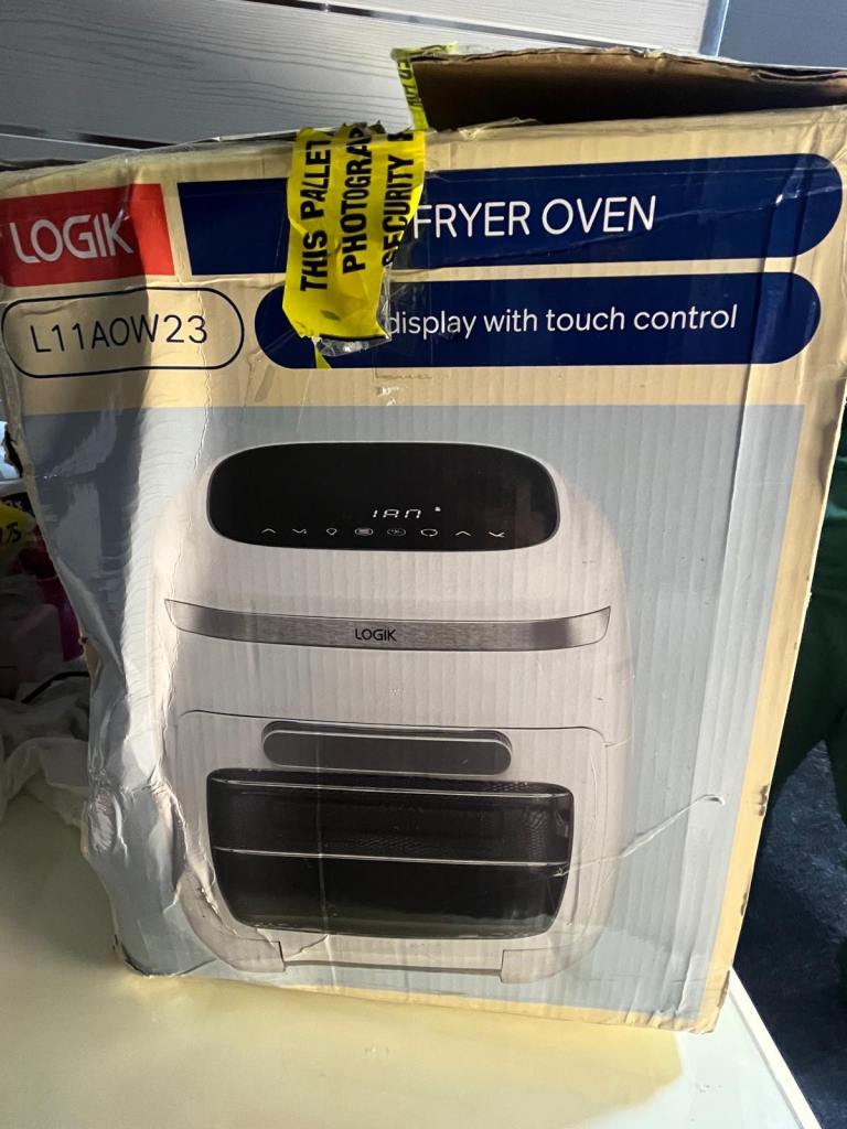 LOGIK L11AOW23 Air Fryer - White